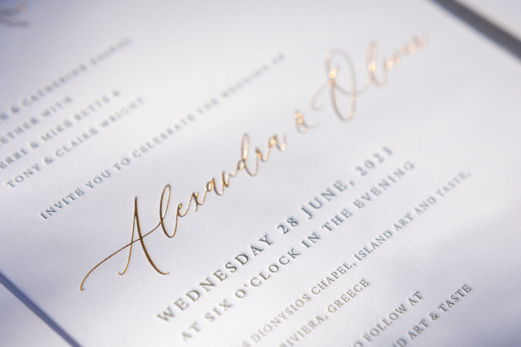 Alexandra&Oliver-SEMI-FLORAL-1